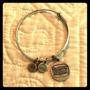 Alex and Ani Completely Blessed Bracelet 🙌🏼